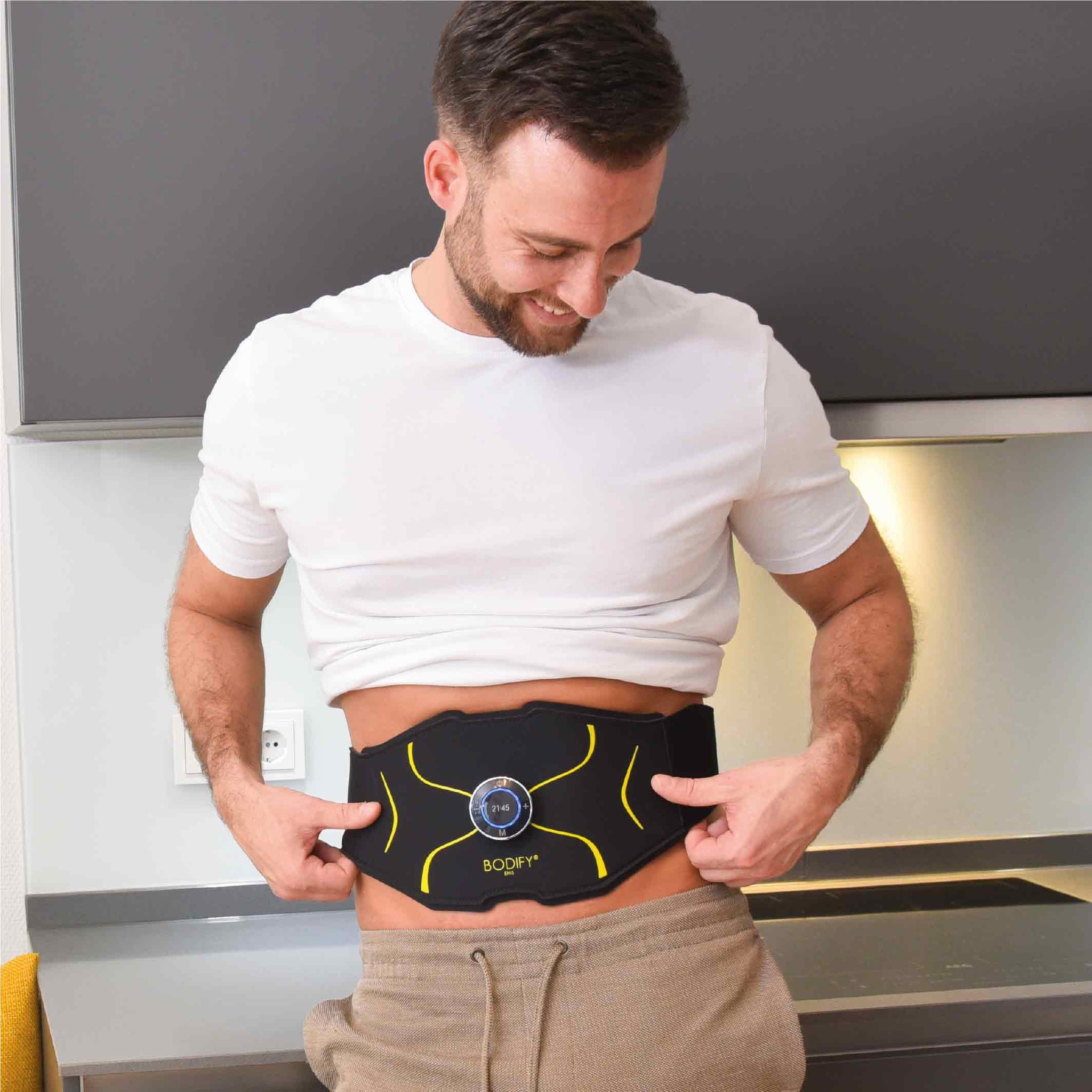 EMS Rückentrainer Pro | EMS Rücken Trainer für Zuhause EMS Rückentrainer Pro | EMS Rücken Trainer für Zuhause
